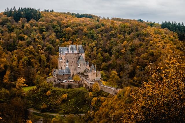 Castillo de Burg Eltz (Renania-Palatinado) | Castillos en Alemania para visitar con niños