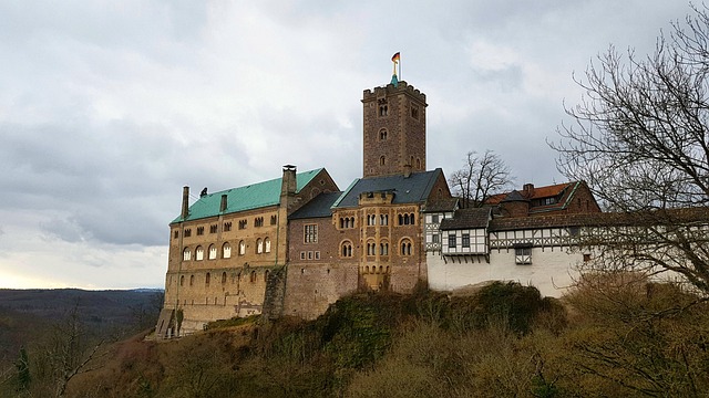 Castillo de Wartburg (Turingia) |
Imagen de scuba98f18c en pixabay.